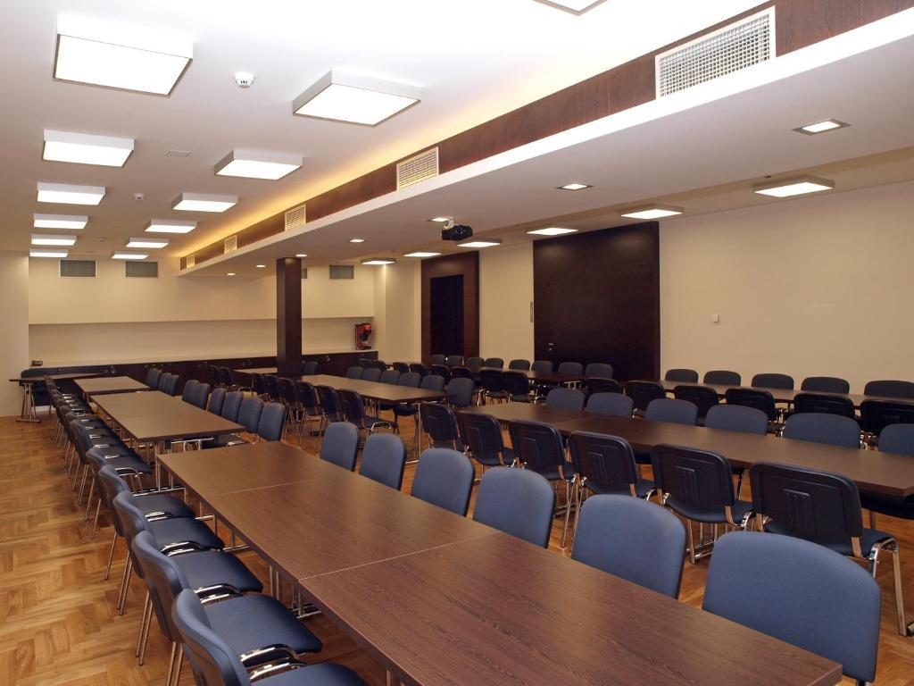 Hotel Budweis Luaran gambar