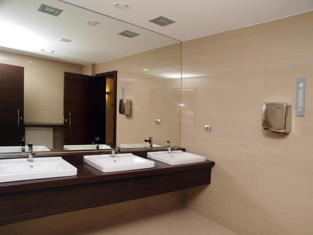 Hotel Budweis Luaran gambar
